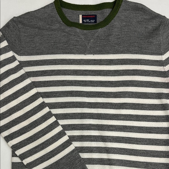UNIONBAY Gray and White Striped Crewneck Sweater - Picture 1 of 3